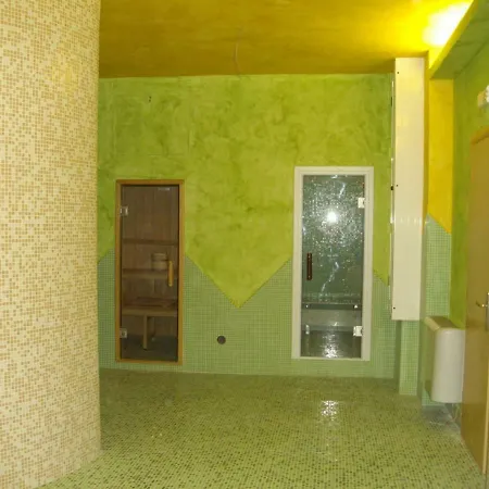 Resort Cleo Trilo 6 Disabled Friendly *