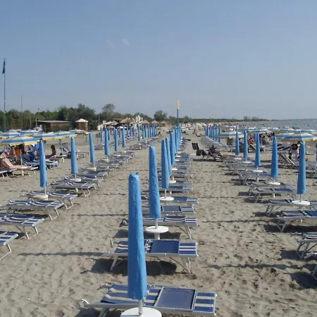 Курортный комплекс Cleo Trilo 6 Disabled Friendly